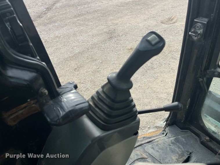 image for item LC9222 2006 Caterpillar  304C CR mini excavator