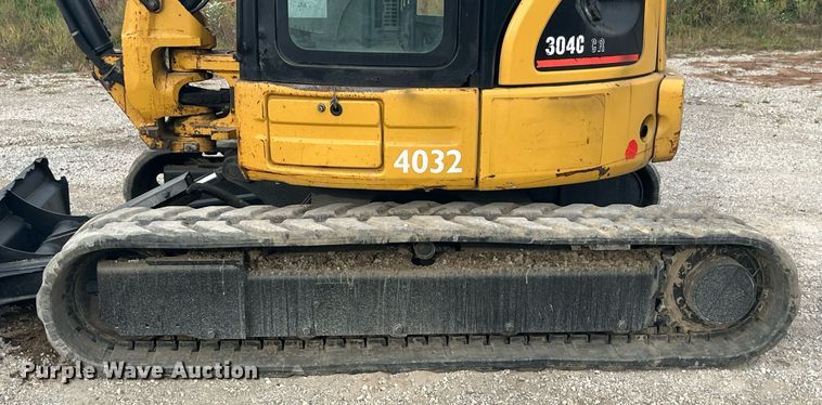image for item LC9222 2006 Caterpillar  304C CR mini excavator