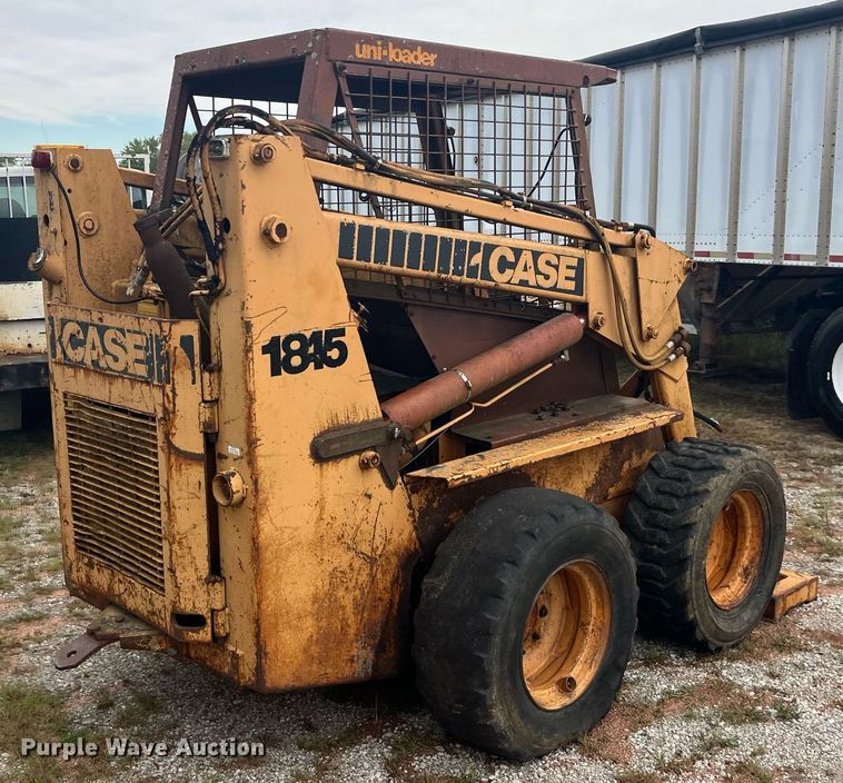 image for item LC9224 CASE 1845 skid steer loader