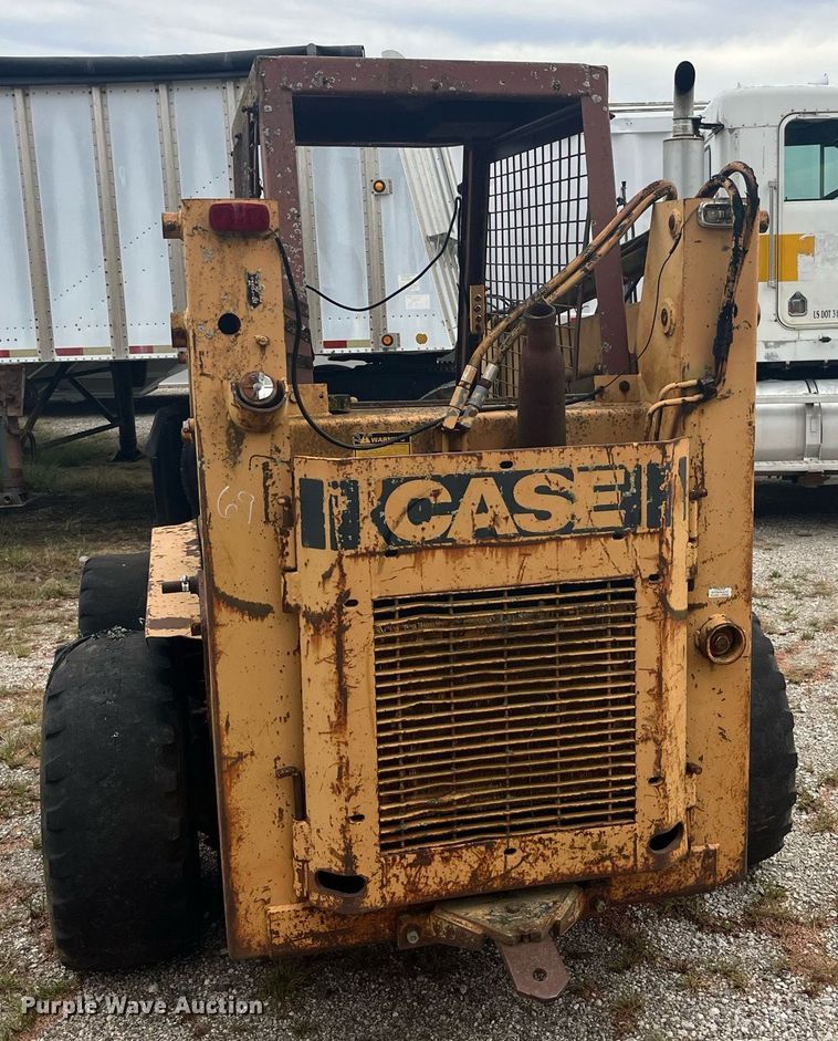 image for item LC9224 CASE 1845 skid steer loader