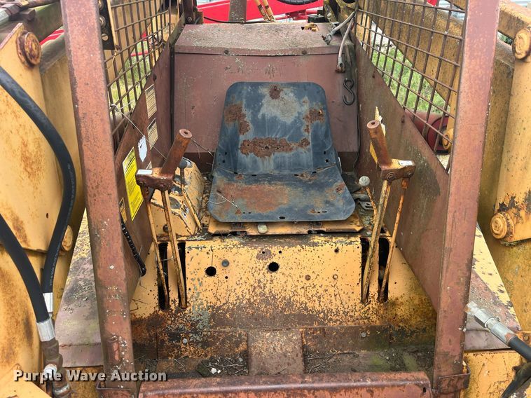 image for item LC9224 CASE 1845 skid steer loader