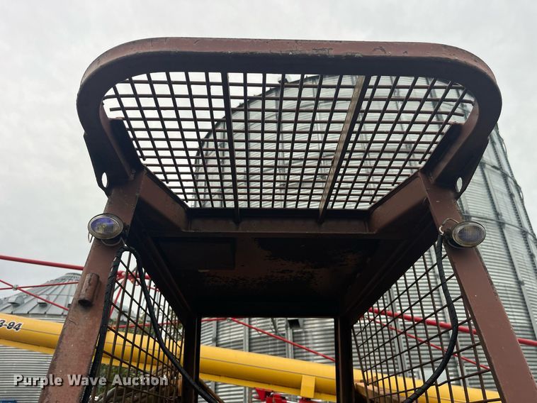 image for item LC9224 CASE 1845 skid steer loader