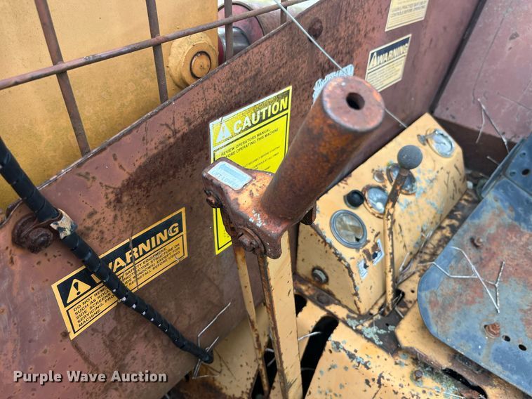 image for item LC9224 CASE 1845 skid steer loader