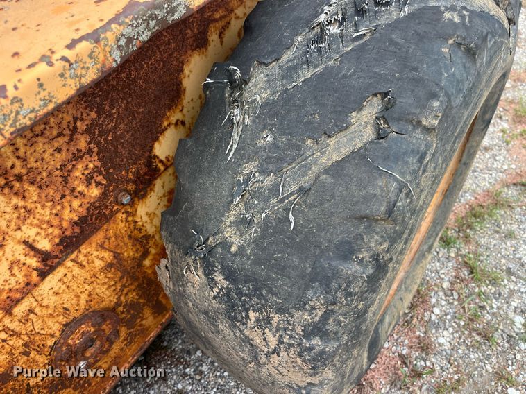 image for item LC9224 CASE 1845 skid steer loader