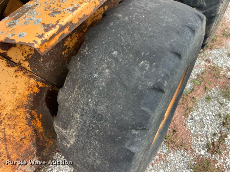 image for item LC9224 CASE 1845 skid steer loader