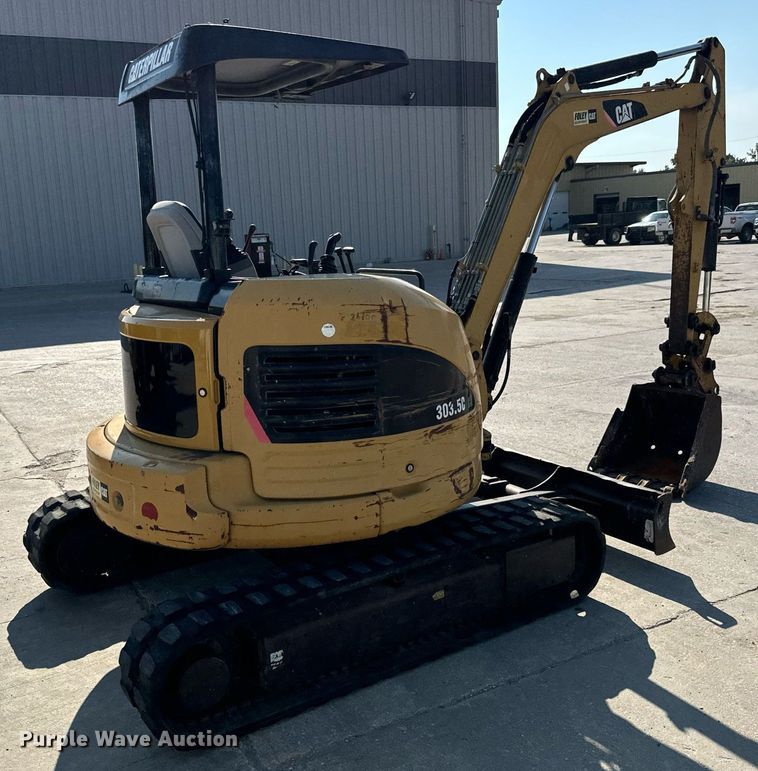 image for item MV9108 2010 Caterpillar  303.5C CR mini excavator