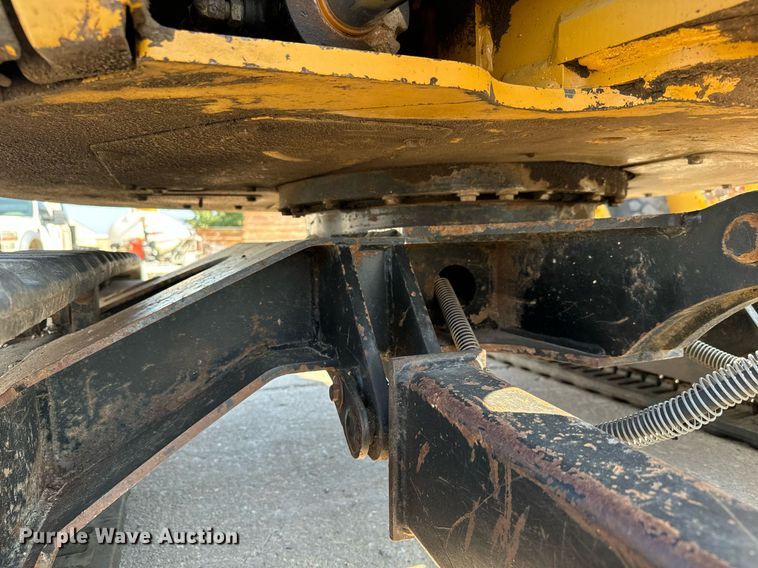 image for item MV9108 2010 Caterpillar  303.5C CR mini excavator