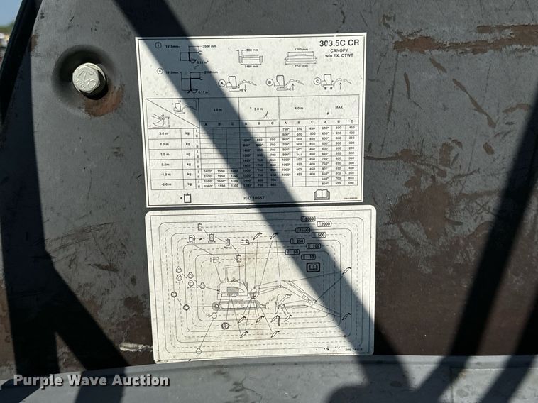 image for item MV9108 2010 Caterpillar  303.5C CR mini excavator