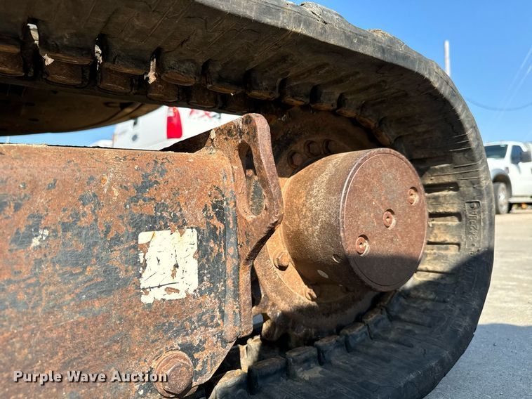 image for item MV9108 2010 Caterpillar  303.5C CR mini excavator