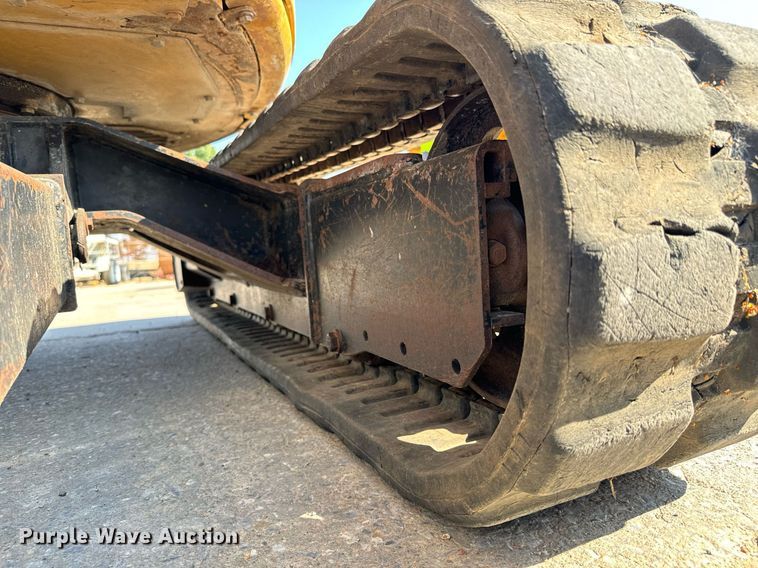 image for item MV9108 2010 Caterpillar  303.5C CR mini excavator