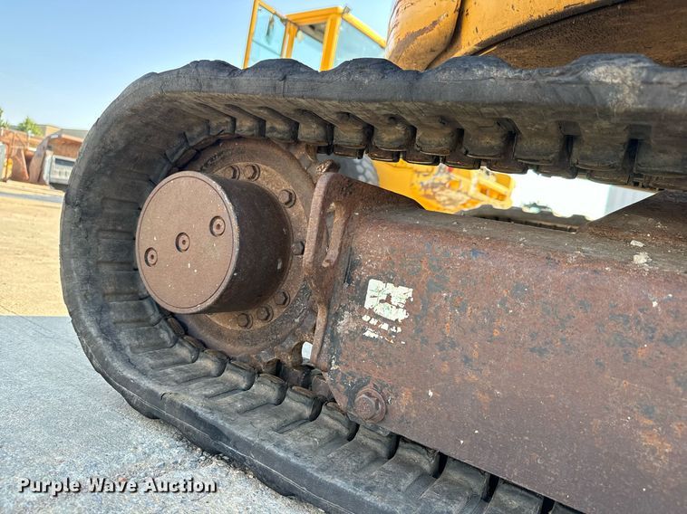 image for item MV9108 2010 Caterpillar  303.5C CR mini excavator