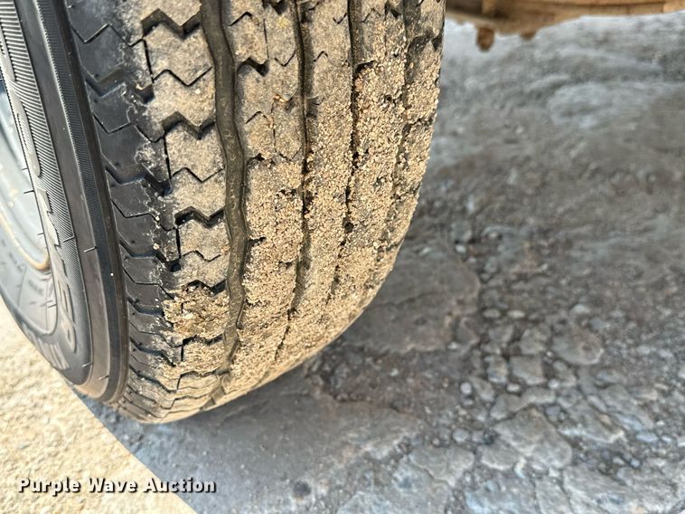 image for item MV9109 1997 CompAir LeRoi Q185DJE air compressor