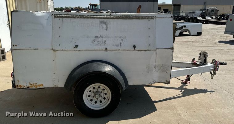 image for item MV9117 2002 CompAir Q375DC-E air compressor