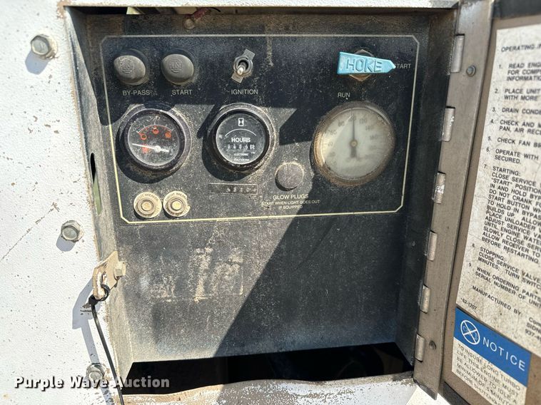 image for item MV9117 2002 CompAir Q375DC-E air compressor