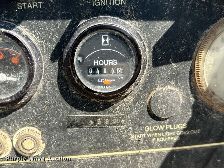 image for item MV9117 2002 CompAir Q375DC-E air compressor