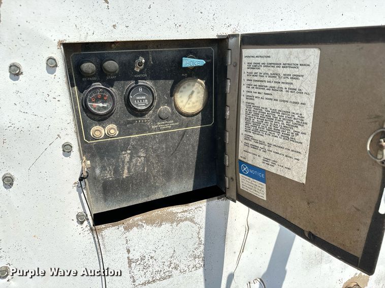 image for item MV9117 2002 CompAir Q375DC-E air compressor