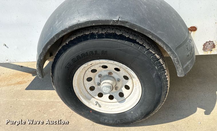 image for item MV9117 2002 CompAir Q375DC-E air compressor