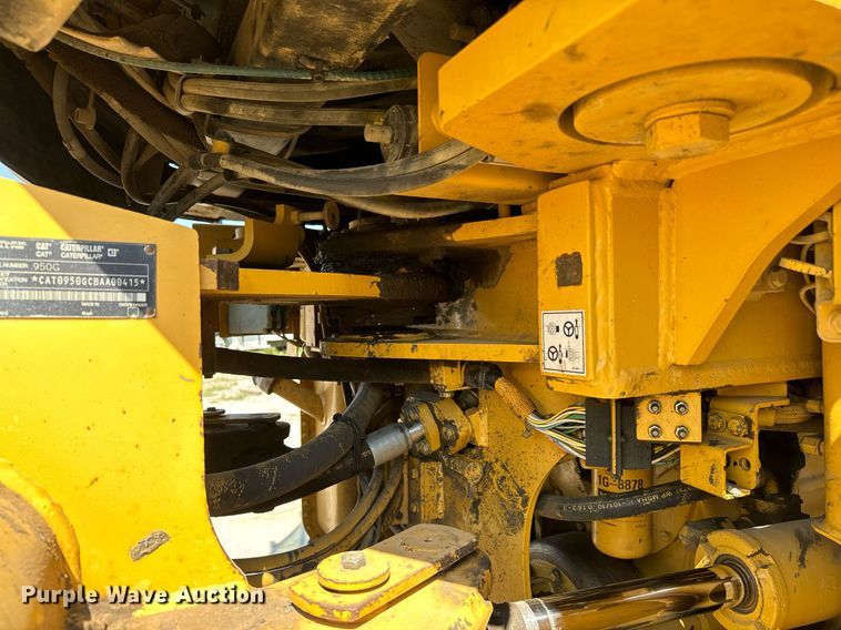 image for item MV9119 2004 Caterpillar 950G Series 2 wheel loader