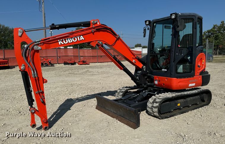 image for item MV9158 2020 Kubota  KX040-4 mini excavator