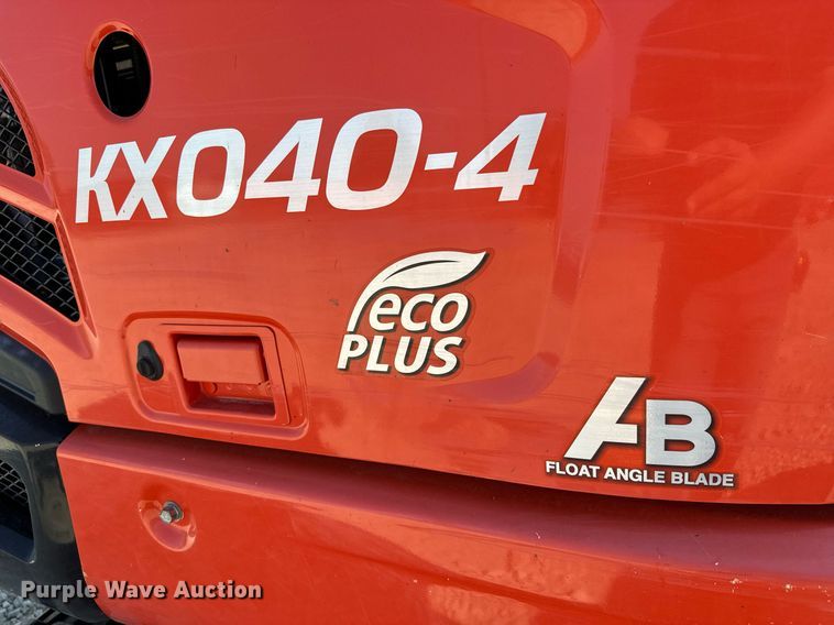 image for item MV9158 2020 Kubota  KX040-4 mini excavator