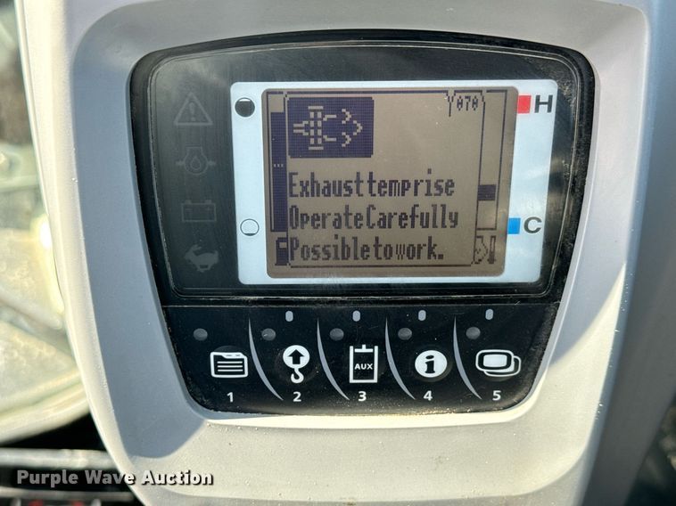 image for item MV9158 2020 Kubota  KX040-4 mini excavator