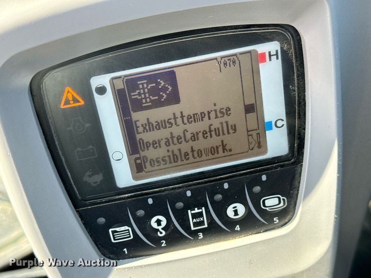 image for item MV9158 2020 Kubota  KX040-4 mini excavator