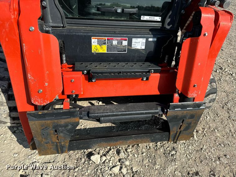 image for item MV9159 2022 Kubota  SVL97-2 tracked skid steer loader