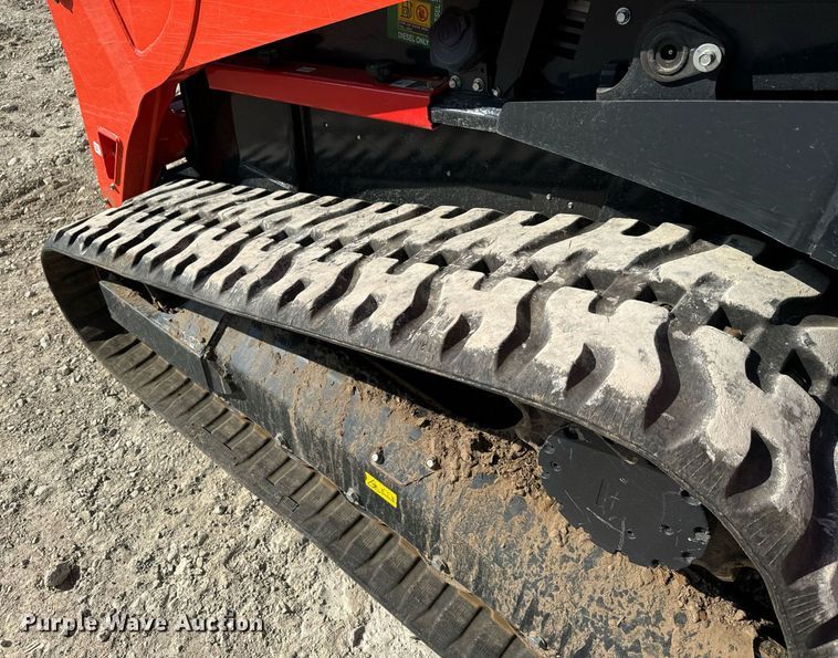 image for item MV9159 2022 Kubota  SVL97-2 tracked skid steer loader