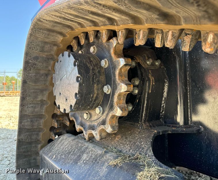 image for item MV9159 2022 Kubota  SVL97-2 tracked skid steer loader