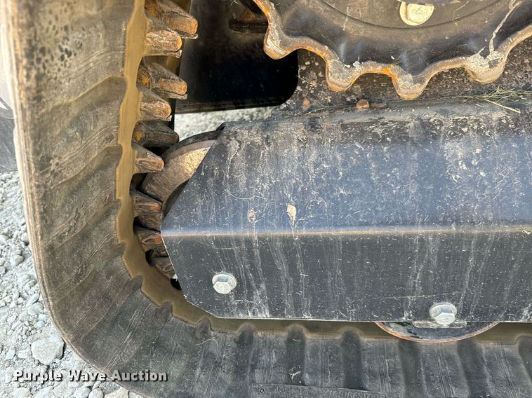 image for item MV9159 2022 Kubota  SVL97-2 tracked skid steer loader