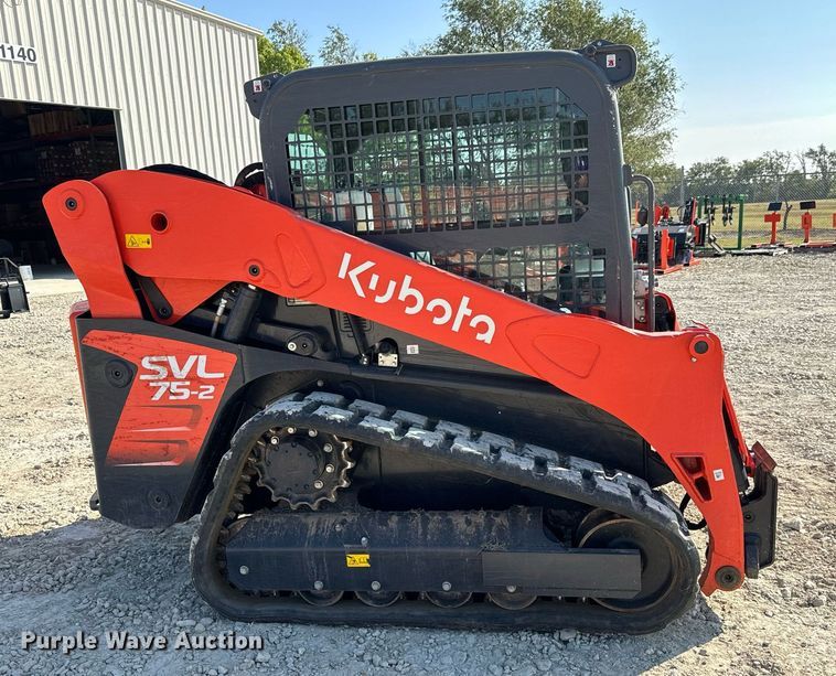 image for item MV9160 2022 Kubota  SVL75-2 tracked skid steer loader
