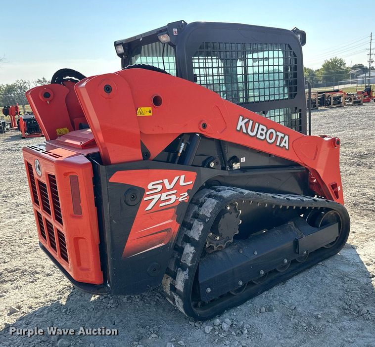 image for item MV9161 2020 Kubota  SVL75-2 tracked skid steer loader