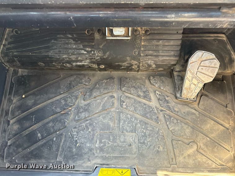 image for item MV9161 2020 Kubota  SVL75-2 tracked skid steer loader