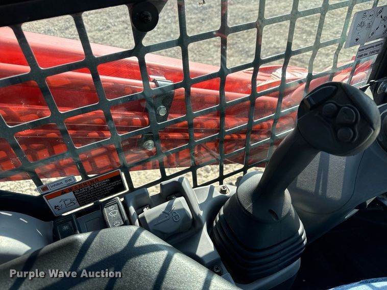 image for item MV9161 2020 Kubota  SVL75-2 tracked skid steer loader