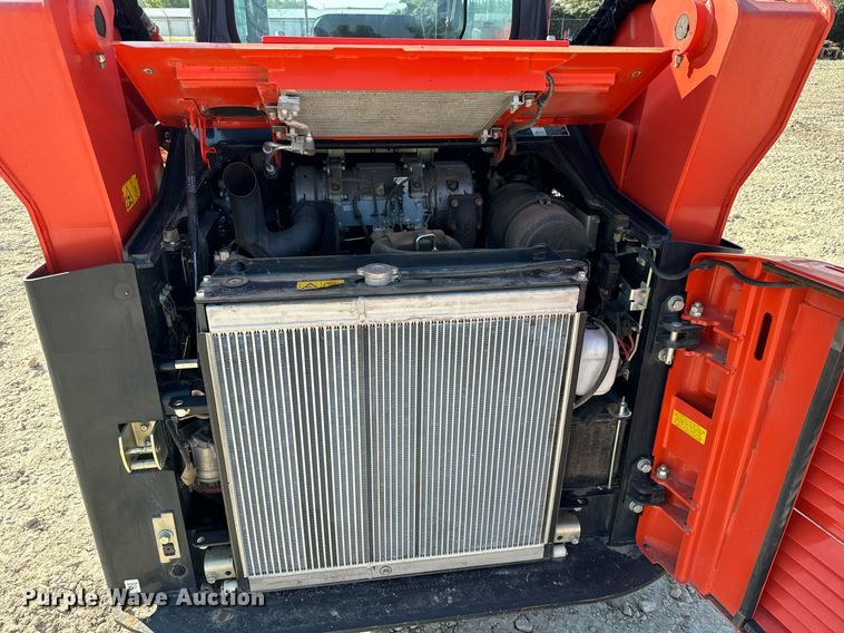 image for item MV9161 2020 Kubota  SVL75-2 tracked skid steer loader