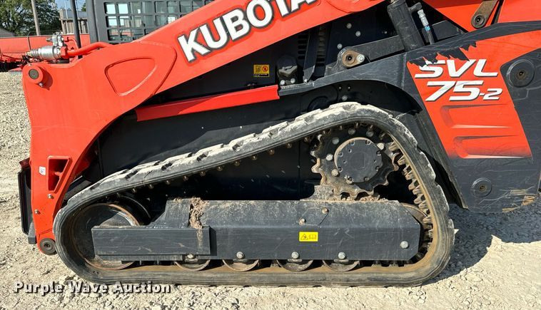 image for item MV9161 2020 Kubota  SVL75-2 tracked skid steer loader