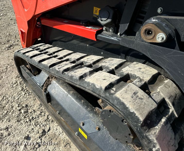 image for item MV9161 2020 Kubota  SVL75-2 tracked skid steer loader