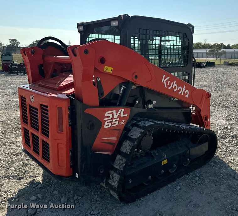 image for item MV9162 2021 Kubota  SLV 65-2 tracked skid steer loader