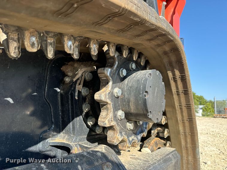 image for item MV9162 2021 Kubota  SLV 65-2 tracked skid steer loader