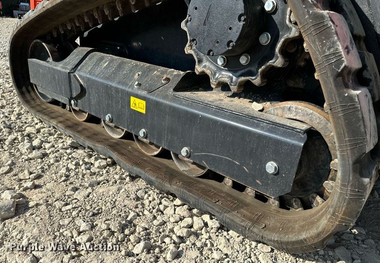 image for item MV9162 2021 Kubota  SLV 65-2 tracked skid steer loader