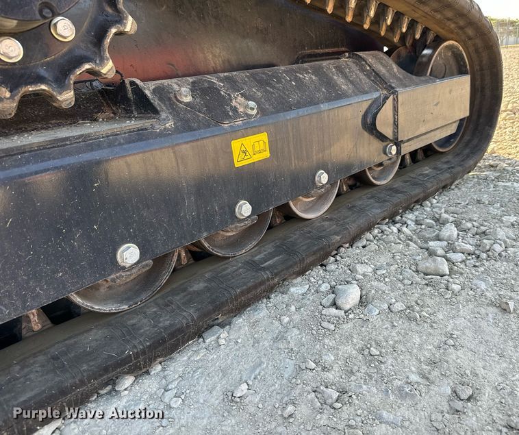 image for item MV9162 2021 Kubota  SLV 65-2 tracked skid steer loader