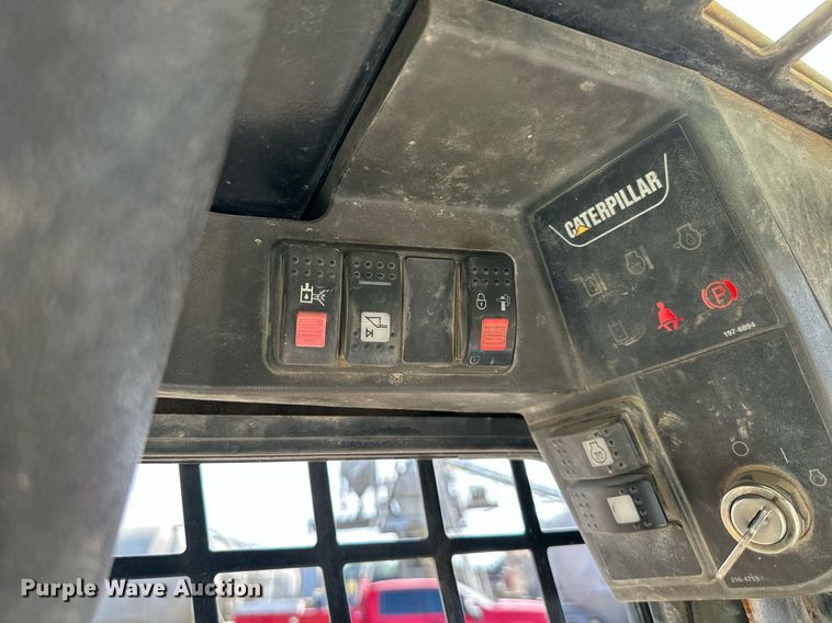 image for item NL9322 2007 Caterpillar 236B skid steer loader