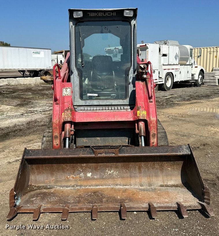 image for item NL9323 2015 Takeuchi  TL10 tracked skid steer loader