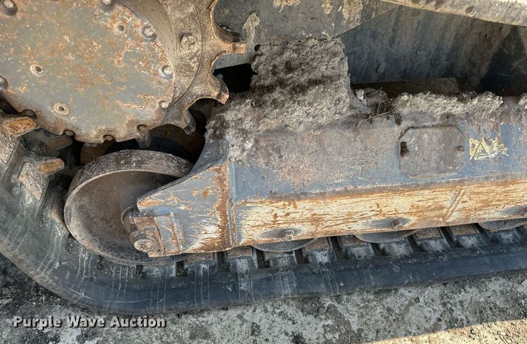 image for item NL9323 2015 Takeuchi  TL10 tracked skid steer loader