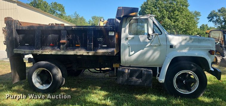 image for item NX9046 1987 GMC  C70 dump truck