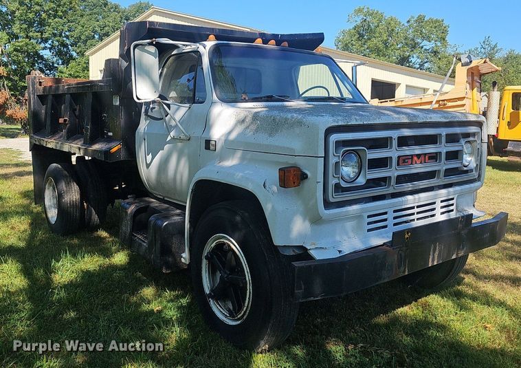 image for item NX9046 1987 GMC  C70 dump truck