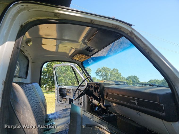 image for item NX9046 1987 GMC  C70 dump truck