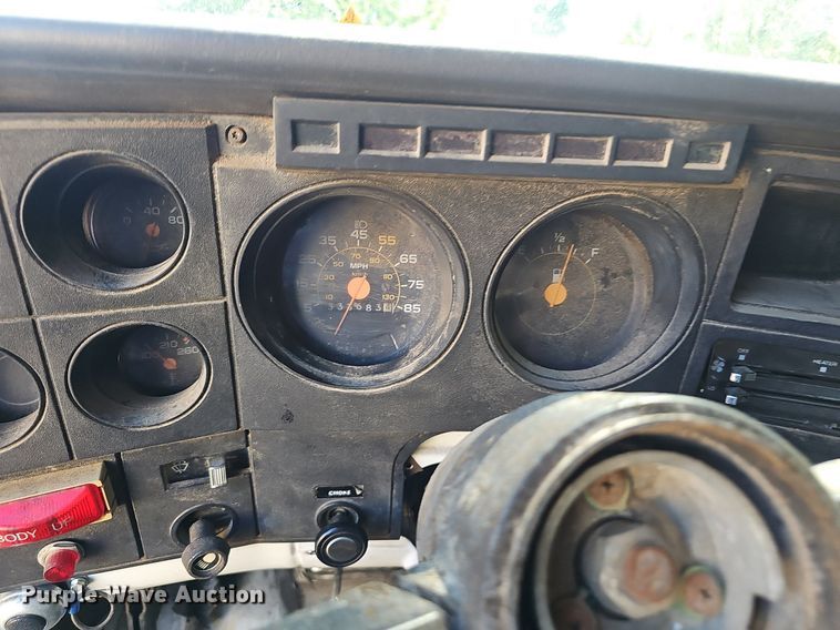 image for item NX9046 1987 GMC  C70 dump truck