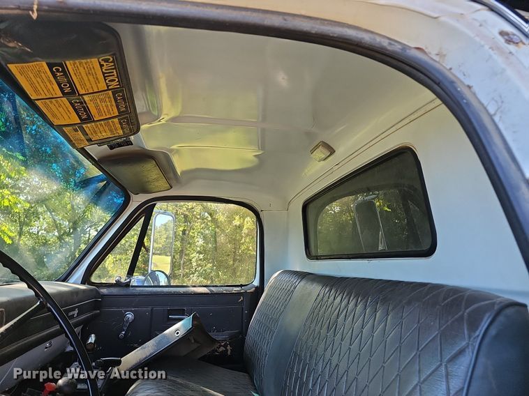 image for item NX9046 1987 GMC  C70 dump truck