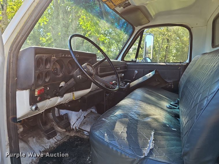 image for item NX9046 1987 GMC  C70 dump truck